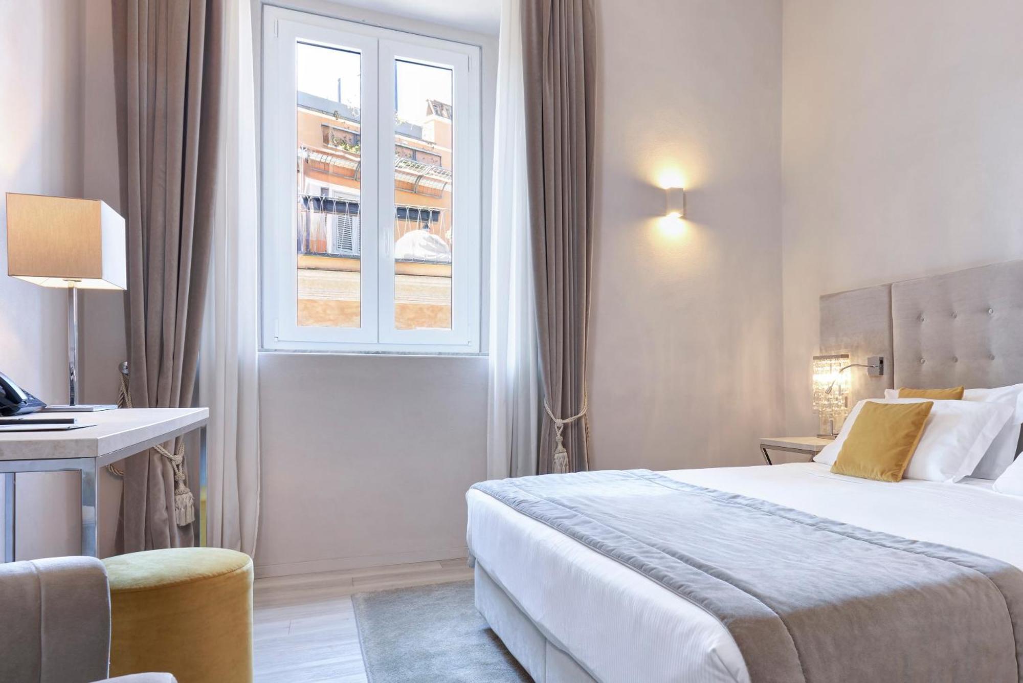 Terrace Pantheon Relais Hotel Roma