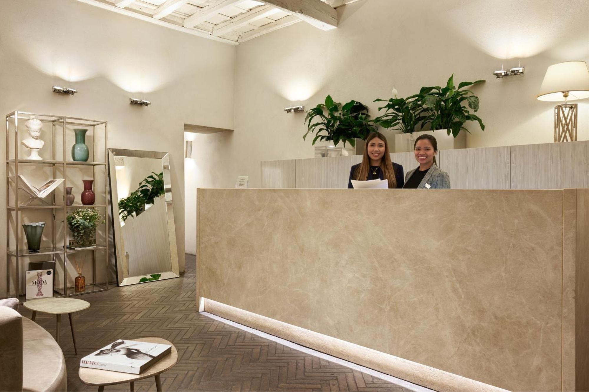 Terrace Pantheon Relais 4* Rome