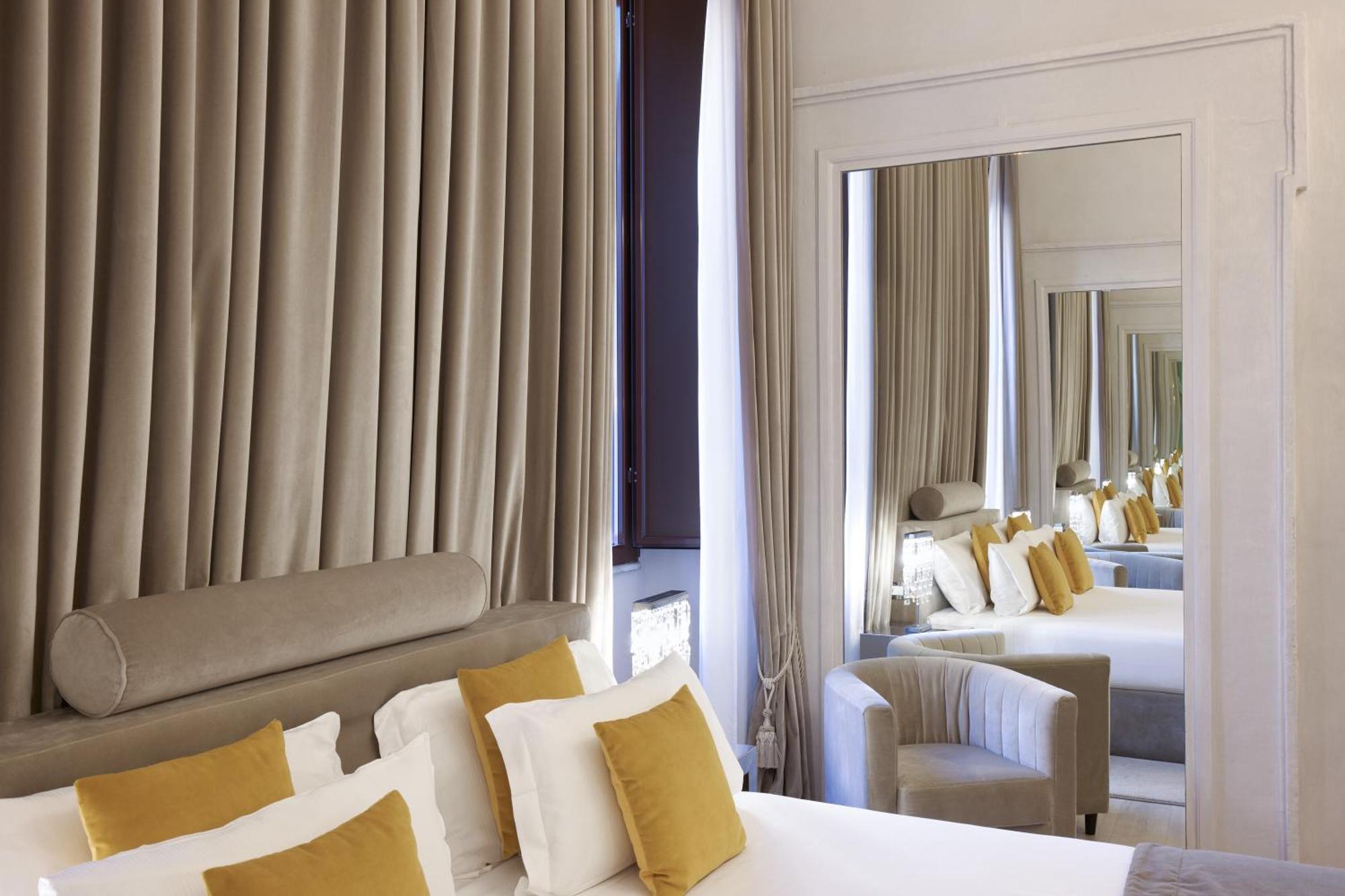 Terrace Pantheon Relais 4* Rome