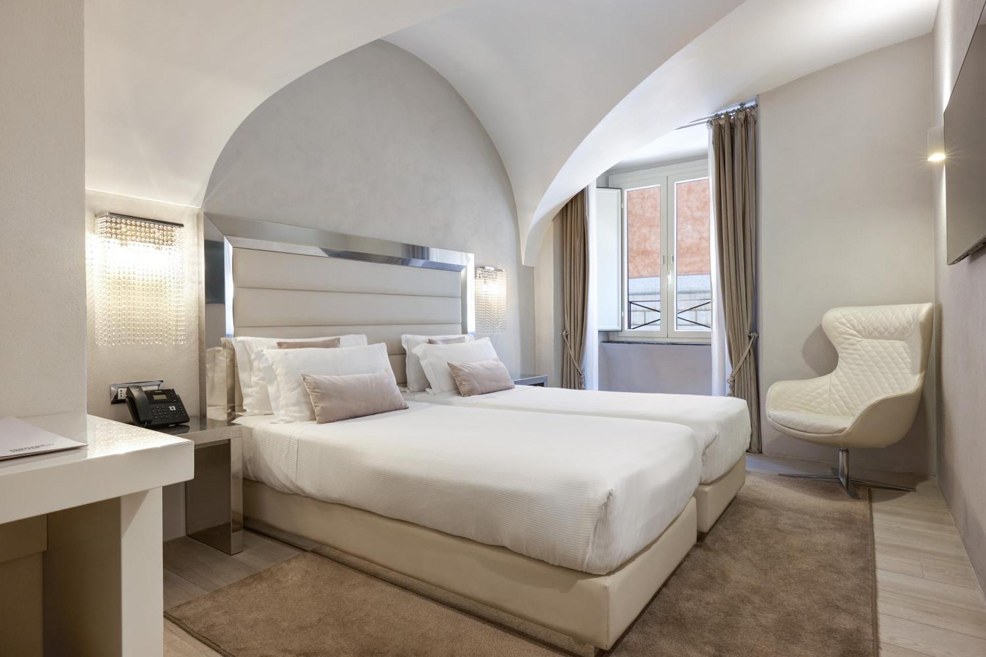 Terrace Pantheon Relais Hotel