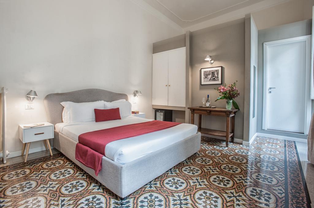 Terrace Pantheon Relais 4*