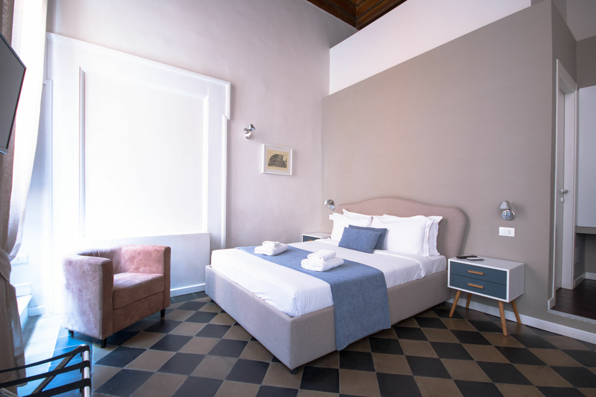 Terrace Pantheon Relais 4*