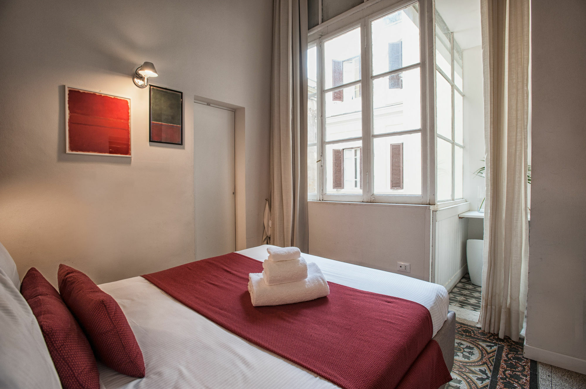 Terrace Pantheon Relais 4*